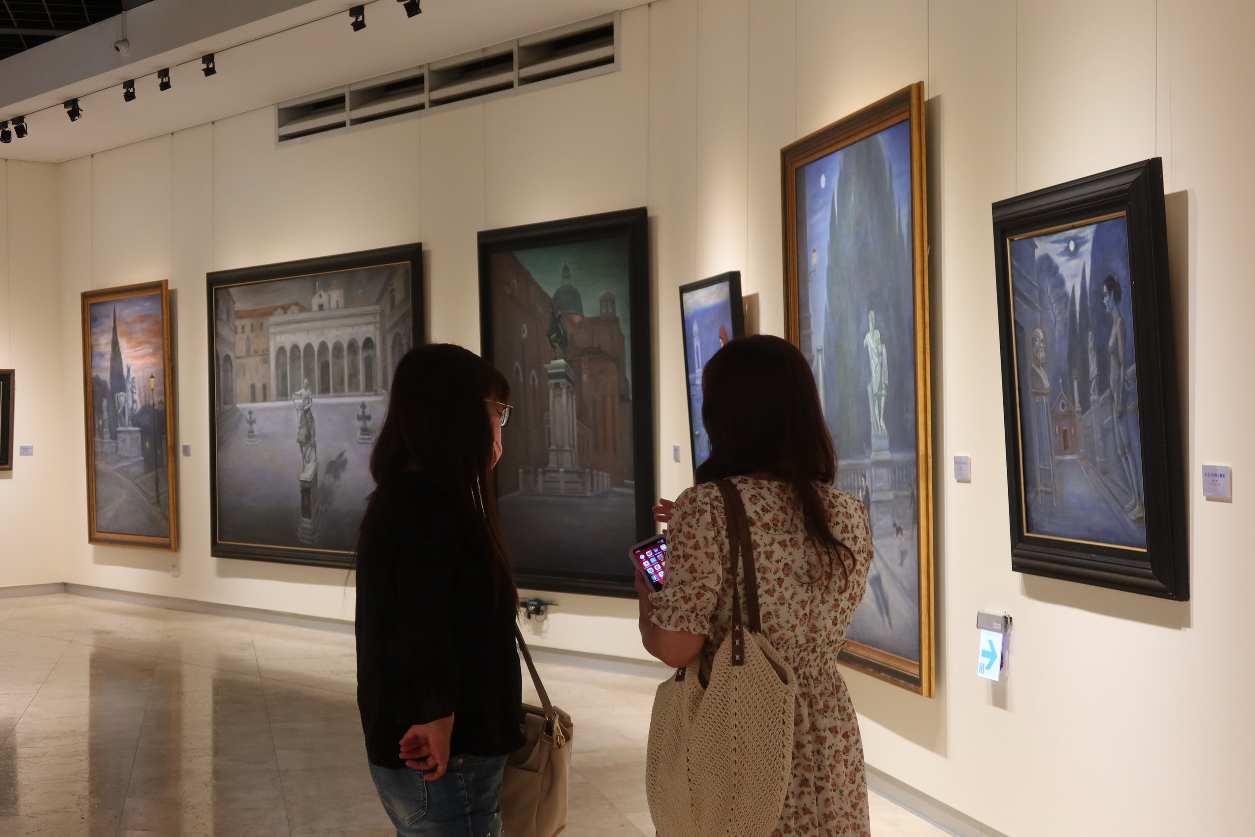 ▲國寶級藝術家陳景容教授，返回故鄉彰化展出畢生大作，以「寂靜之境」為主題，展示了74件生涯代表作品，歡迎大家就近可欣賞國際大級師的藝術作品。（記者張溎壕攝）