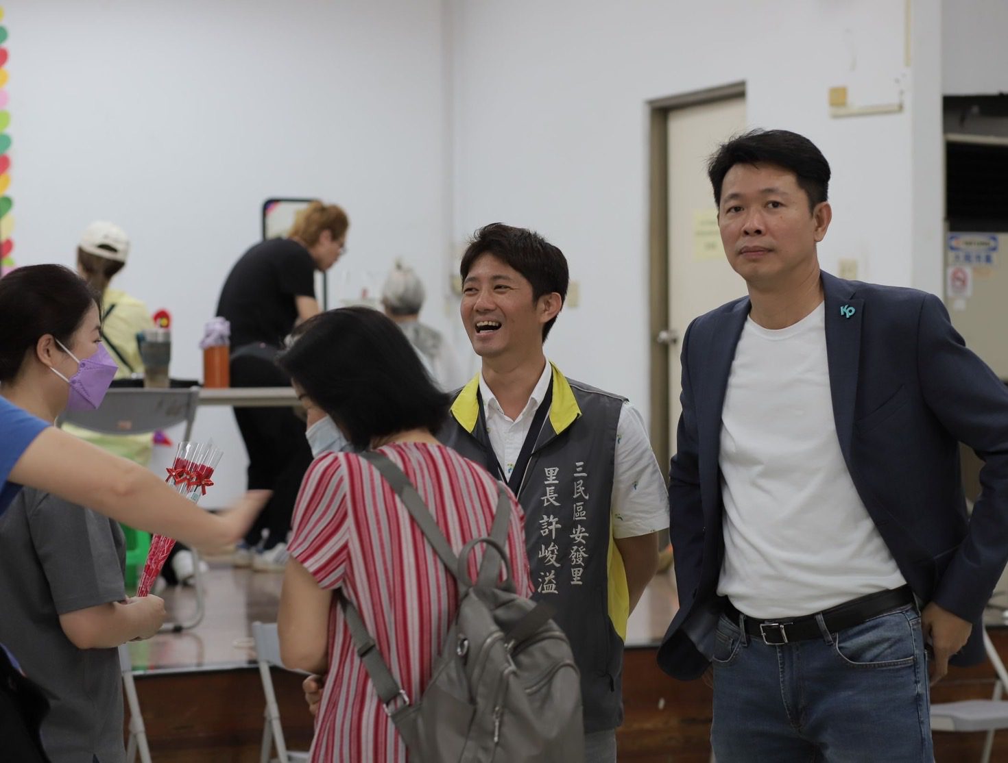 與眾無敵愛媽咪 　民眾黨高雄市黨部溫馨送上愛與感謝