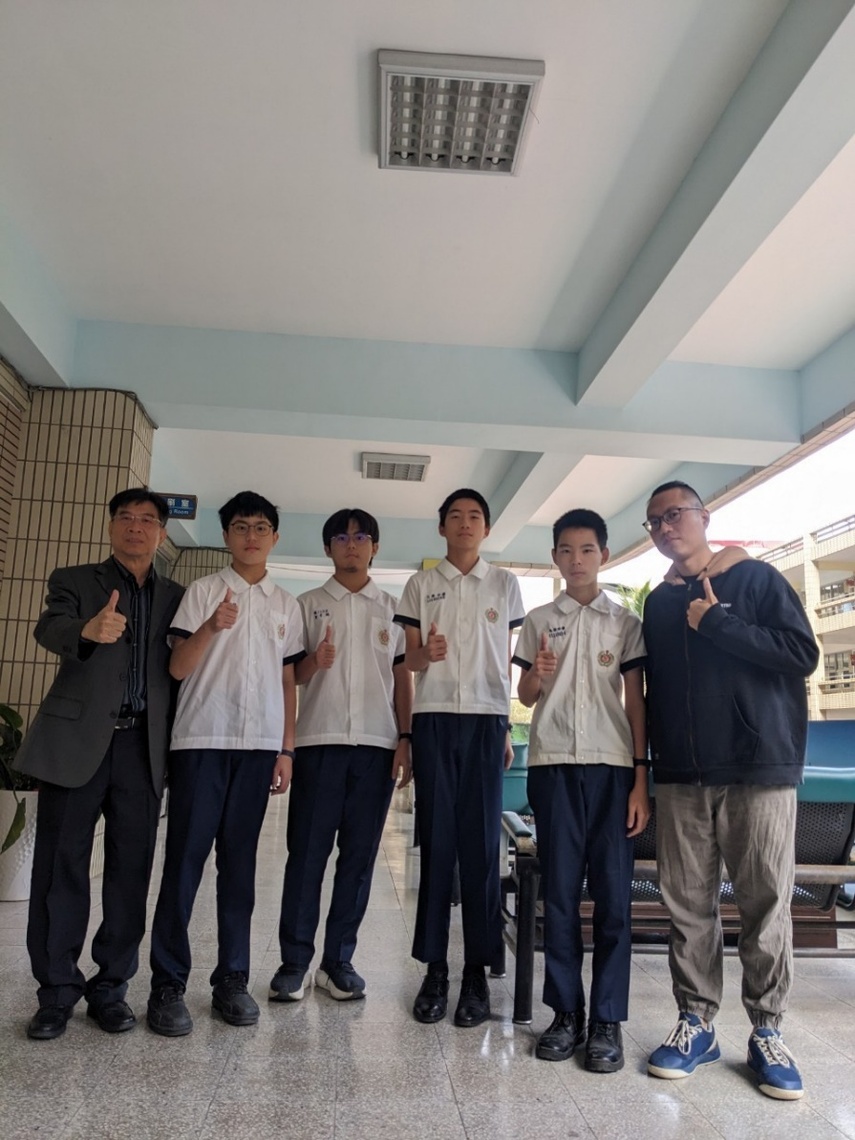 漾新聞|大榮中學國中部佳績頻傳 自然與數學競賽團體摘金奪銀 郭丞哲更上榜雄科班