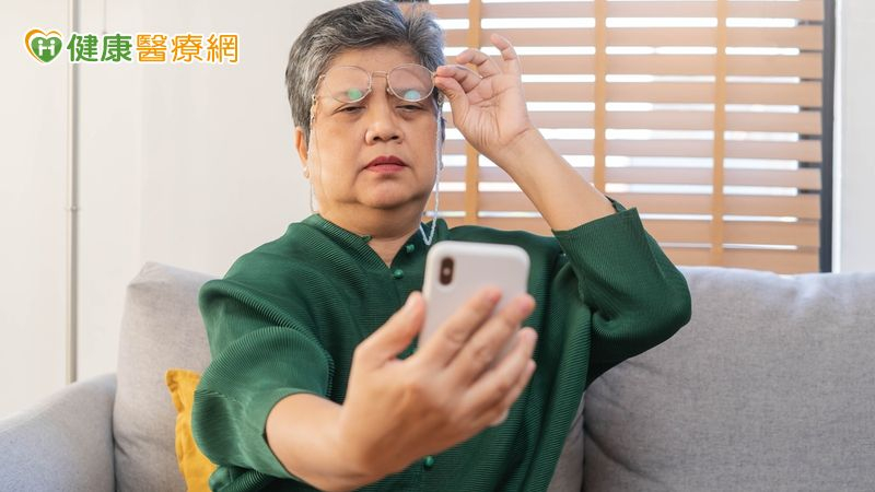 突然模糊竟是「突發性黃斑部出血」 醫籲:盡快就醫救視力