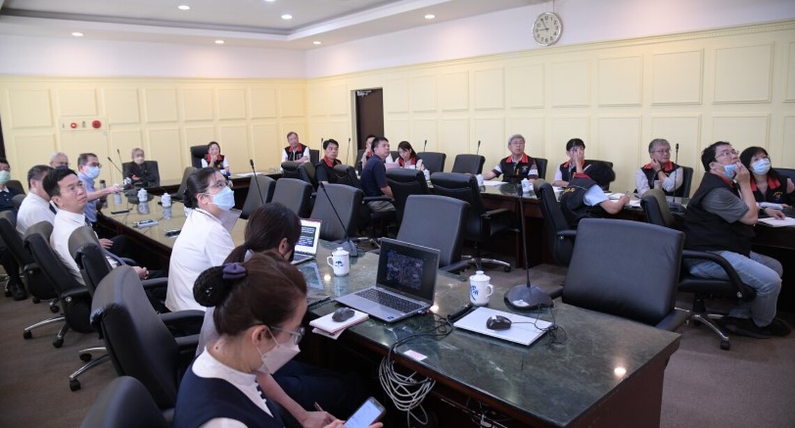 徐榛蔚與慈濟基金會商討永久屋援建事宜