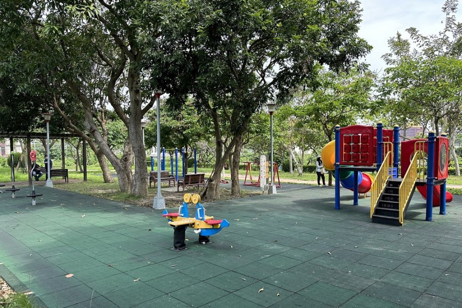 大甲中山公園遊具老舊單調 蔡其昌爭取5百萬整建增共融空間 227