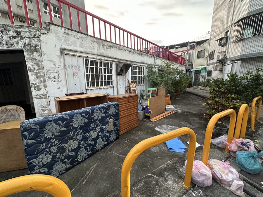 余文忠護苗市環境力推綠美化 上任首開罰垃圾亂棄置大獲好評 226 余文忠護苗市環境力推綠美化 上任首開罰垃圾亂棄置大獲好評 225