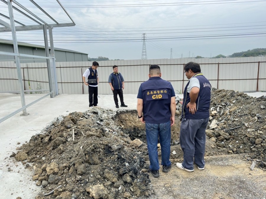 假整地真濫倒 農地涉掩埋大量不明垃圾逮6人 244 cnews204240508a03