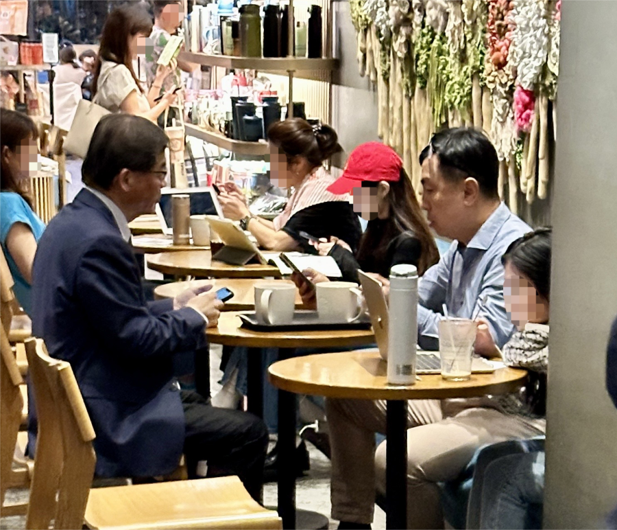 王鴻薇踢爆準交通部長和張綱維律師喝咖啡 要求李孟諺說清楚 276 王鴻薇踢爆準交通部長和張綱維律師喝咖啡 要求李孟諺說清楚 275