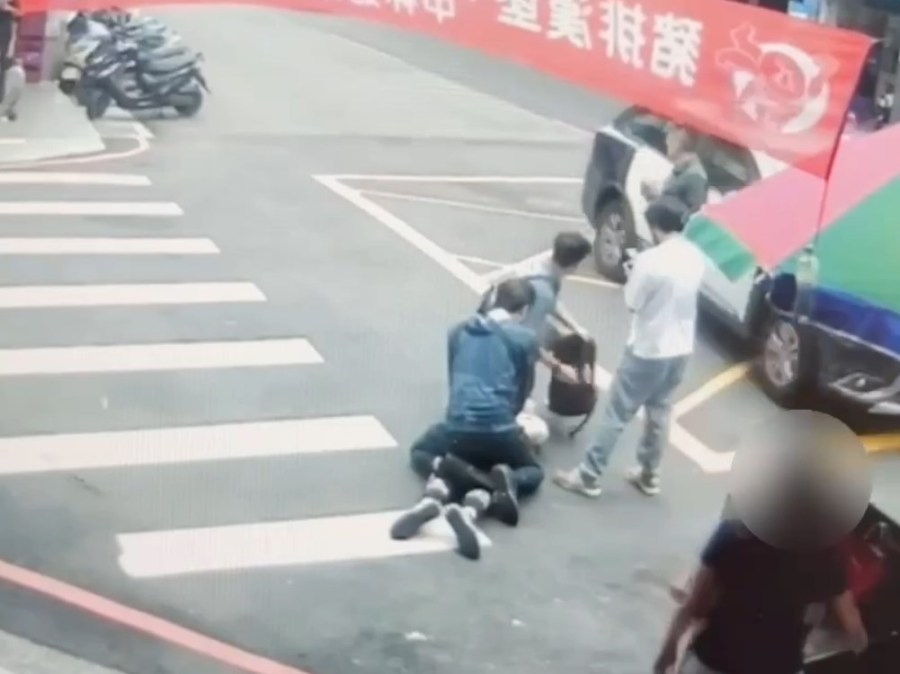 抖音交友被騙80萬元 越南女報警埋伏飛撲車手 236 cnews204240509a08