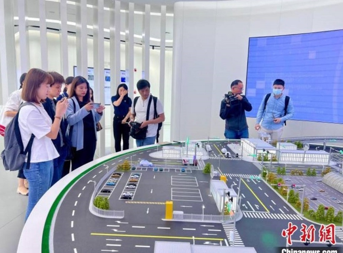 兩岸記者北京感受科技創新  協助融合發展