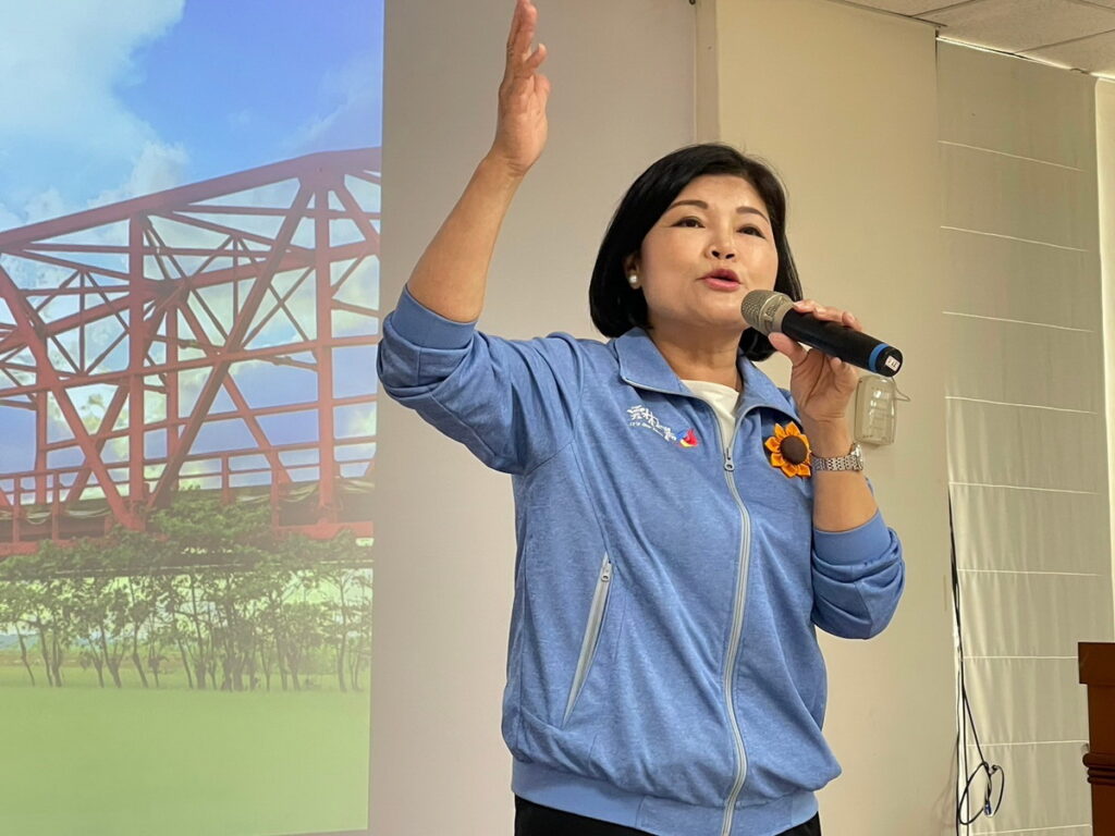 縣長張麗善
