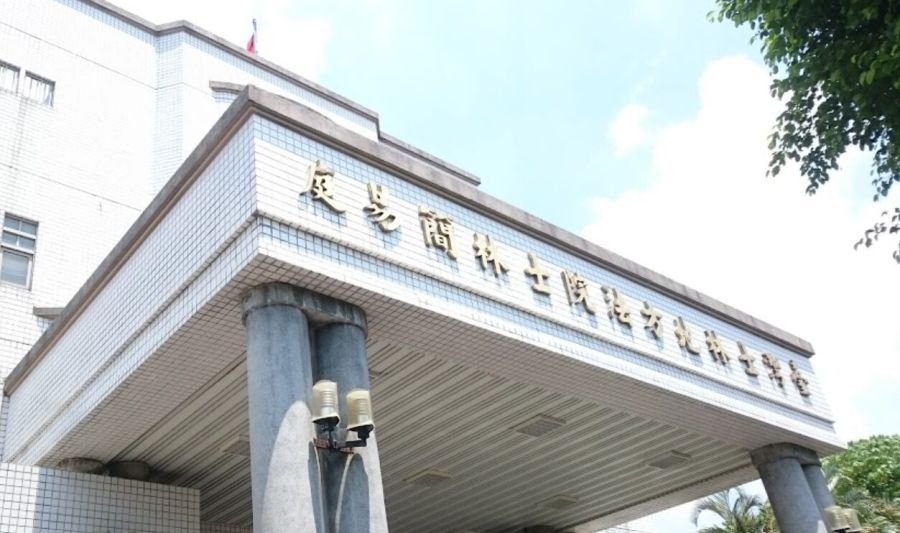 丈夫外遇人妻求助婆婆取暖 「我也是別人的小三」勸媳婦接受 240 丈夫外遇人妻求助婆婆取暖 「我也是別人的小三」勸媳婦接受 239