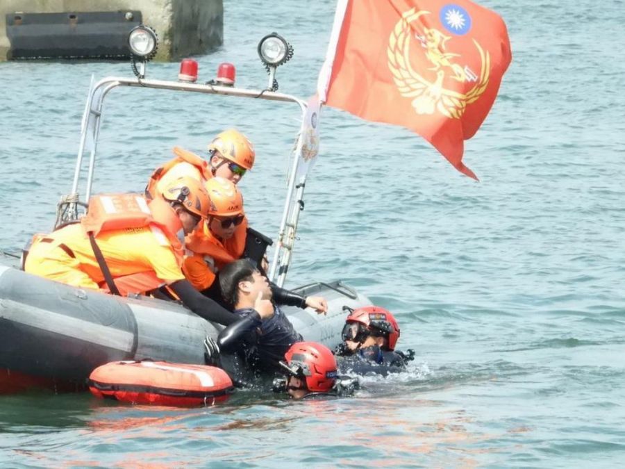 海巡隊聯合救生救難演練 訓練成果精實展現