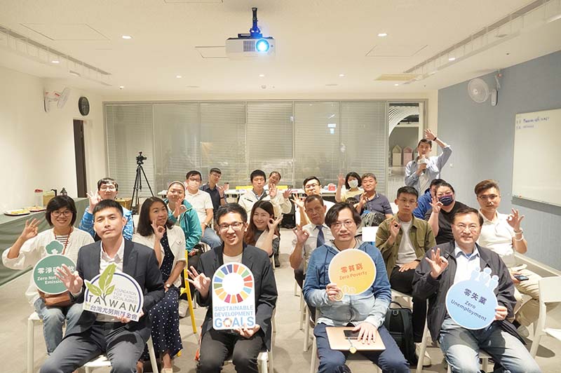 迎接「第四屆台灣尤努斯創新獎」的啟動,四月尤努斯社企沙龍也特別邀請華陽創投集團投資經理翁健智 ( William ) ,以專業角度分享新創募資指南。