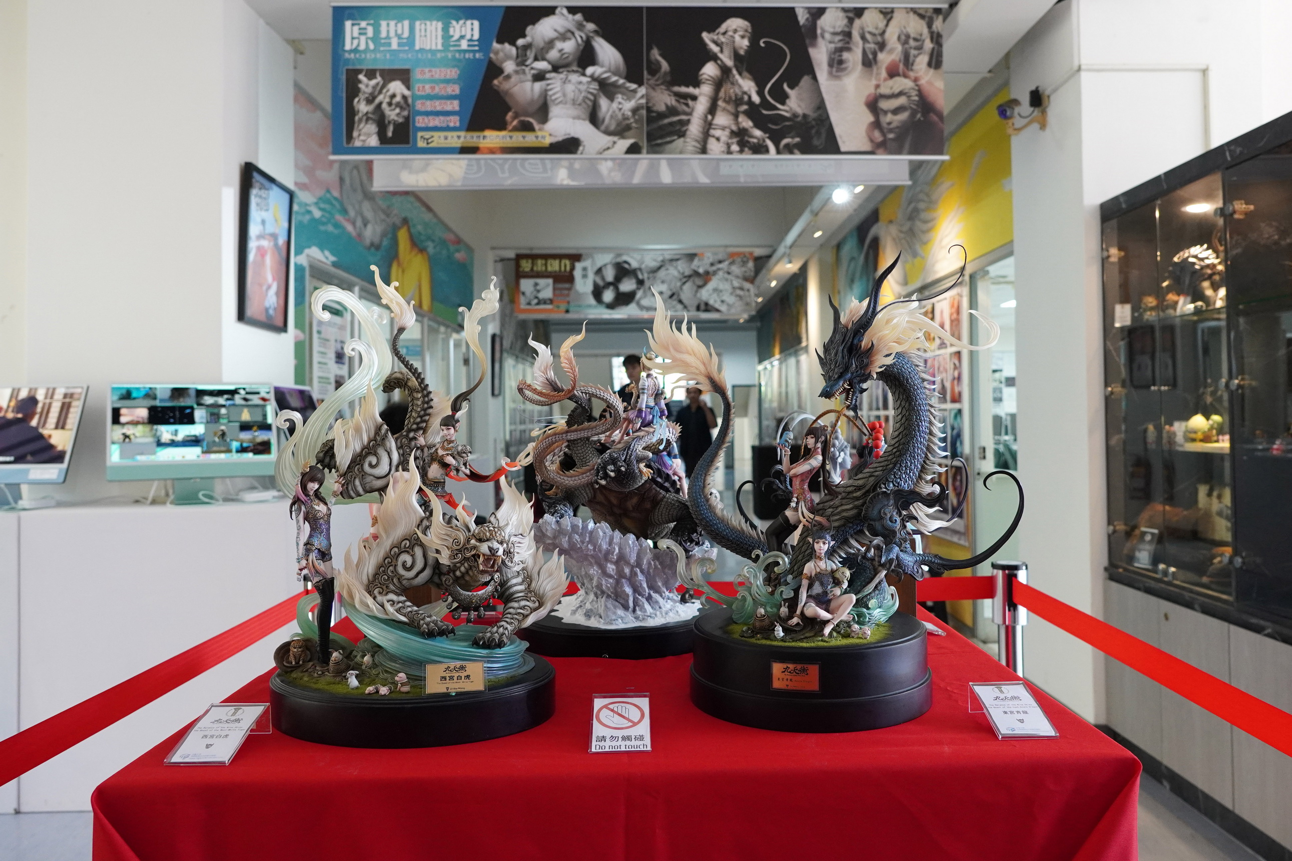 ▲大葉大學多媒體學程現場展示豐碩的創作成果。（記者張溎壕攝）