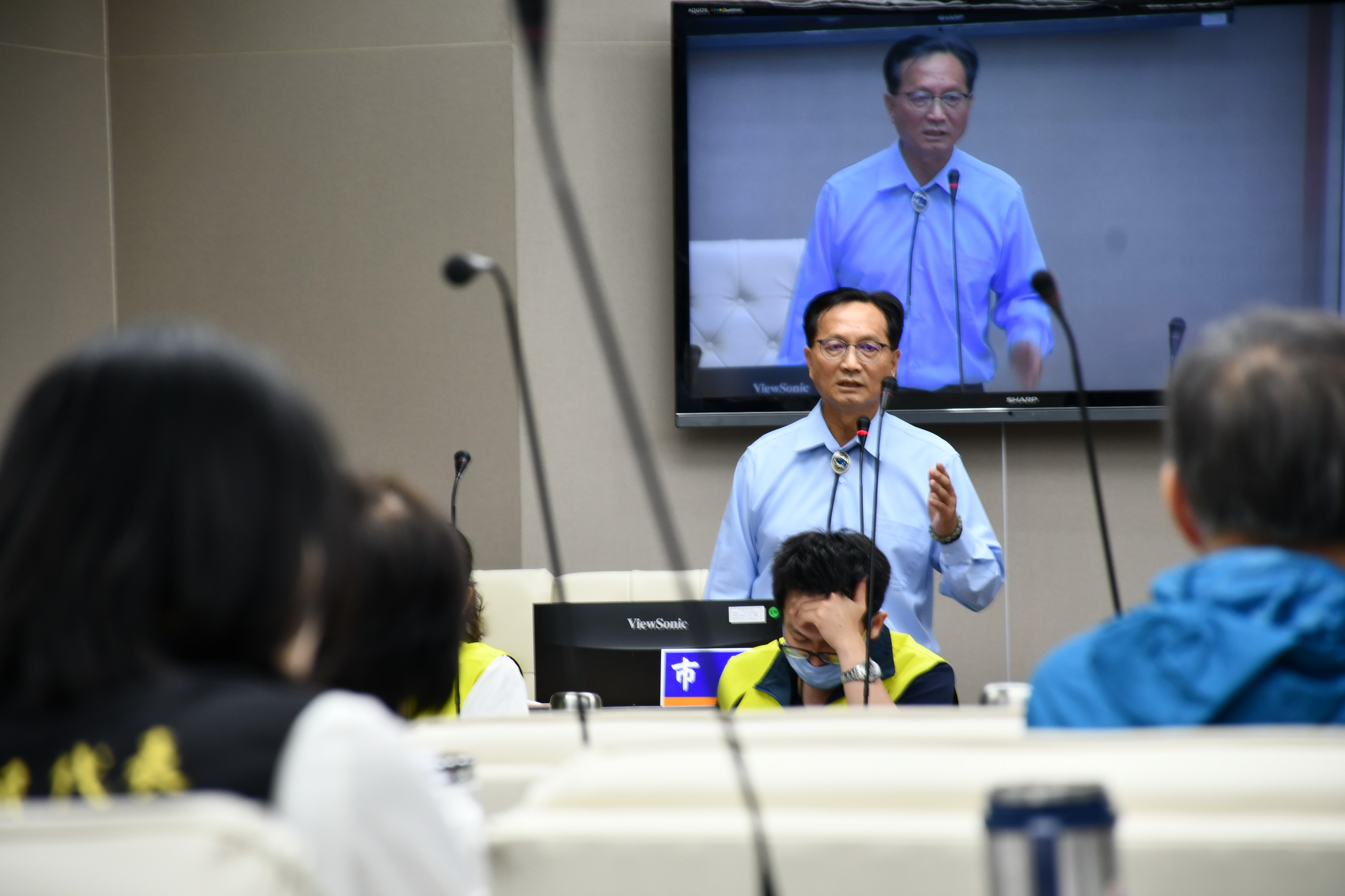 ▲林世賢市長在代表會上強調就是要整體規劃辦理彰化藝術生命園區才提出先期規劃案。(記者張溎壕攝)