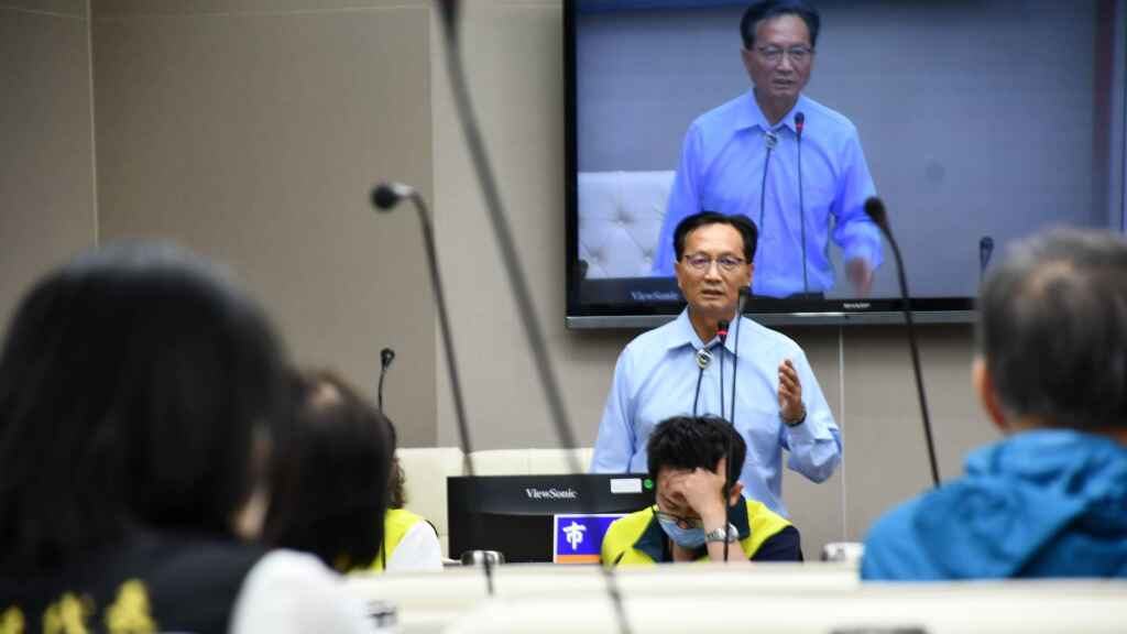▲林世賢市長在代表會上強調就是要整體規劃辦理彰化藝術生命園區才提出先期規劃案。(彰化市公所提供)