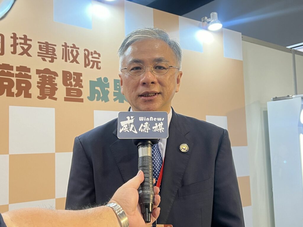 朝陽科技大學鄭道明校長期盼學生都能取得優異成績的展現。圖/林惠婷攝