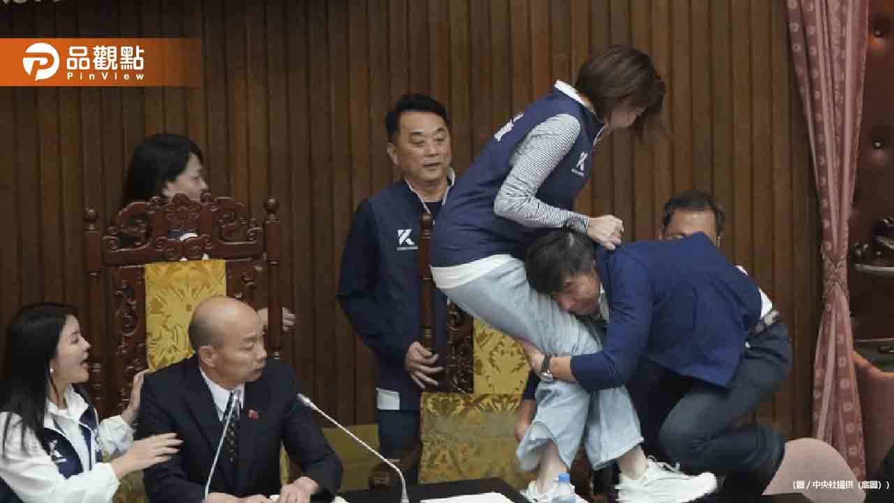 立法院肢體衝突頻傳 藍白立委占主席台 綠委批評插隊