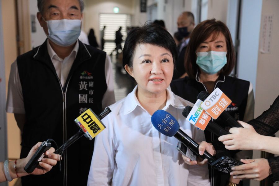 盧秀燕感謝議員成全赴總統就職 喊話用電要足夠穩定 238 盧秀燕感謝議員成全赴總統就職 喊話用電要足夠穩定 237