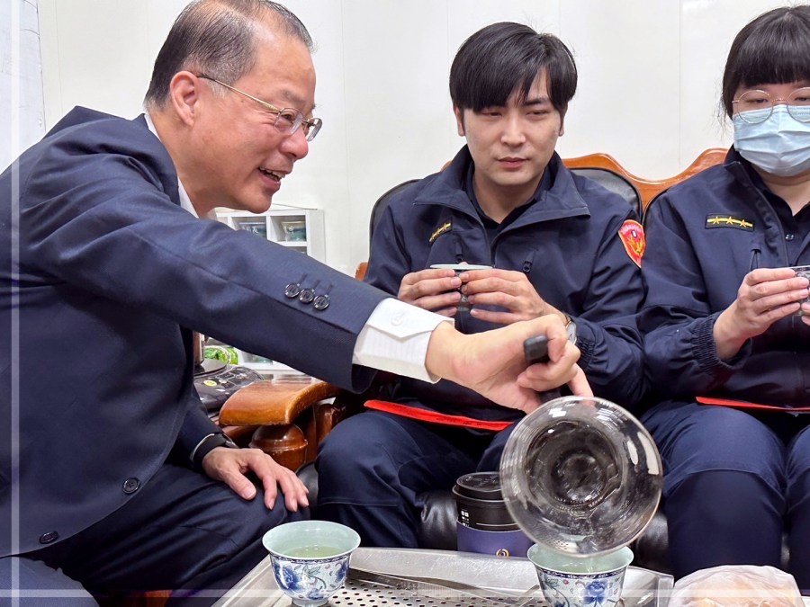 【特稿】黃明昭過多於功惹怒基層 「給署長過」記憶猶新被評最差主官 228 【特稿】黃明昭過多於功惹怒基層 「給署長過」記憶猶新被評最差主官 227