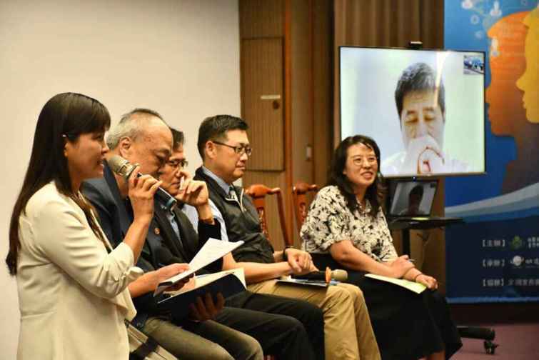 ▲明道中學辦第五屆前瞻教育論壇，以「全國中小學攜手共創雙語及國際教育契機」為題，吸引上百位教育界人士共襄盛舉。（明道中學提供）
