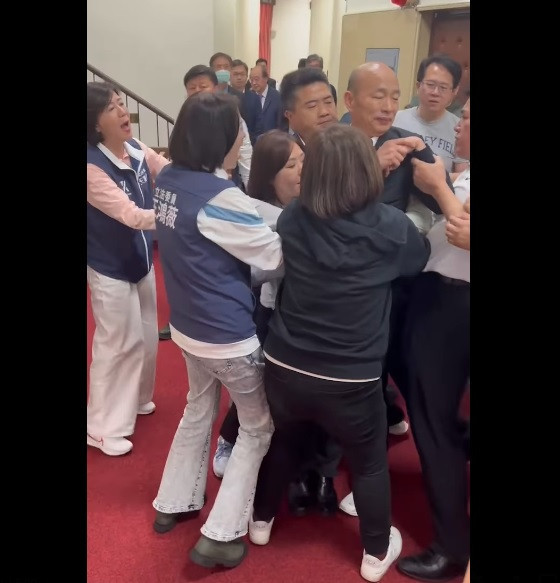 (圖/翻攝王鴻薇臉書)