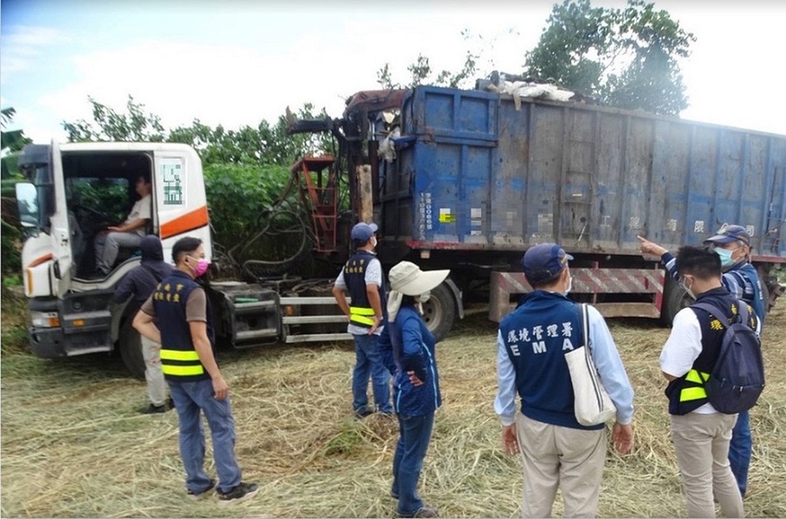 台南取締非法棄置清理21萬公噸廢棄物