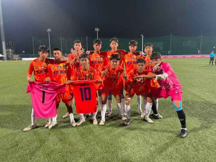 ▲ 惠文高中男足勇奪112HFL高男組冠軍，獲市府培訓獎金。（台中市政府提供）