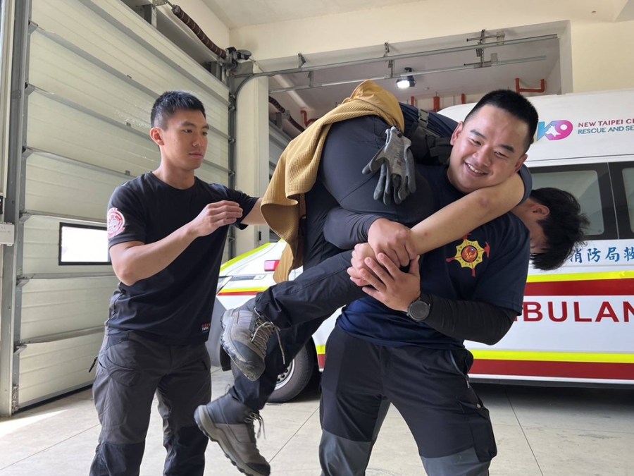 強化救災戰力 新北特搜義消山搜複訓守護山林 260 cnews204240519a03