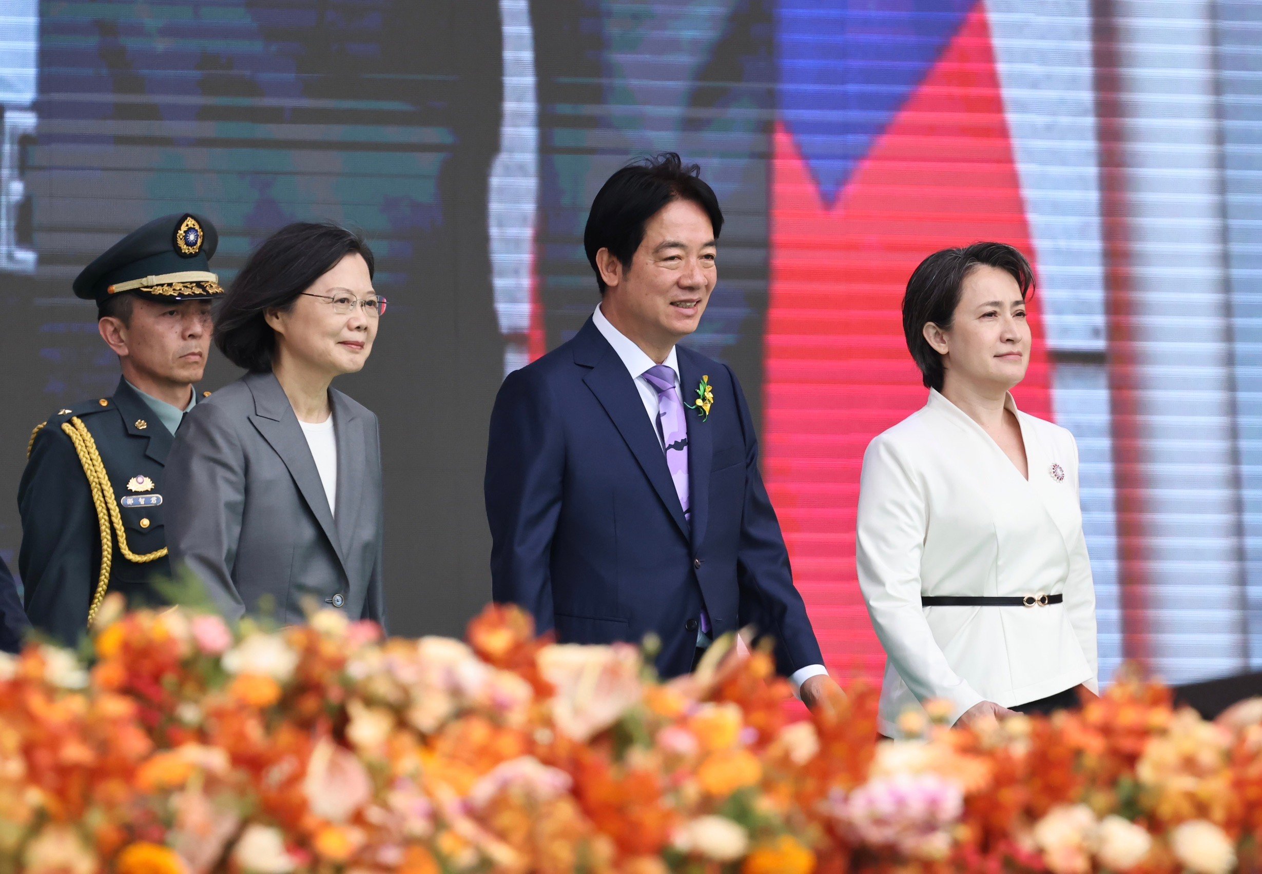 賴清德總統(中)發表就職演說,呼籲中國停止對台文攻武嚇。林啟弘攝