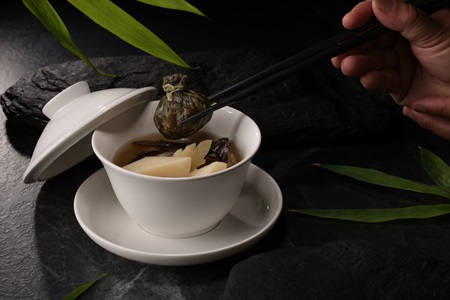 竹筍菜脯雞湯 竹筍菜脯雞湯