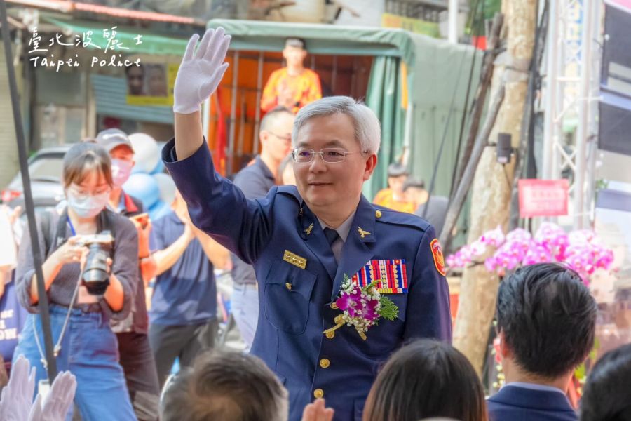 台北市警局長張榮興接掌警政署長 黃明昭調國安局副局長 240 台北市警局長張榮興接掌警政署長 黃明昭調國安局副局長 239
