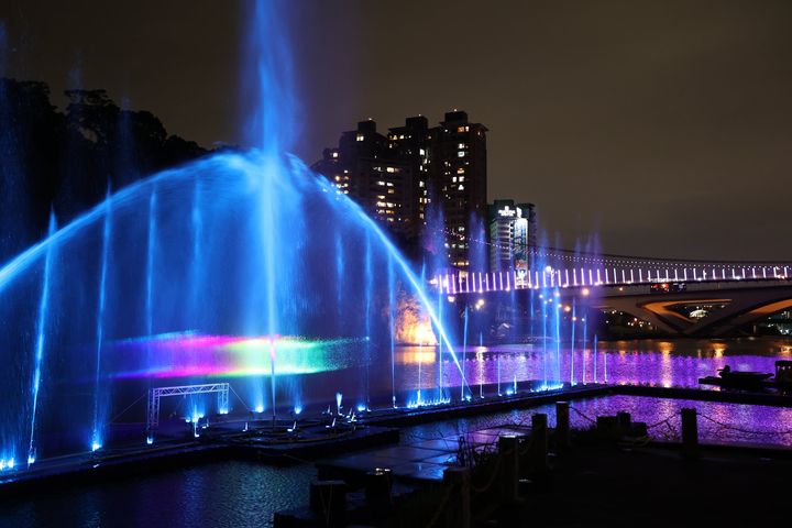 碧潭水舞煙火盛宴5/29開幕 大稻埕7月接力閃耀夜空