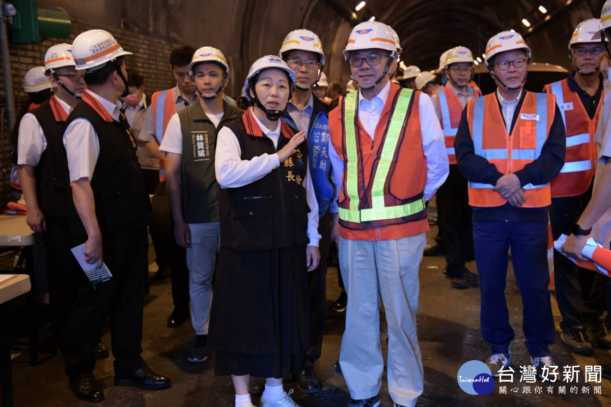 徐榛蔚陪同卓榮泰勘災0403災後危建　爭取中央補助與反應鄉親需求