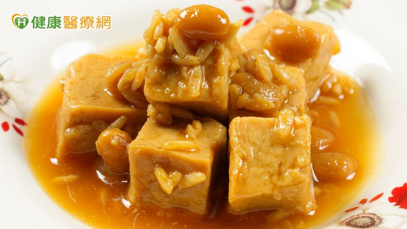 她每餐吃吐司配豆腐乳　缺乏「１維生素」誘發腦部病變