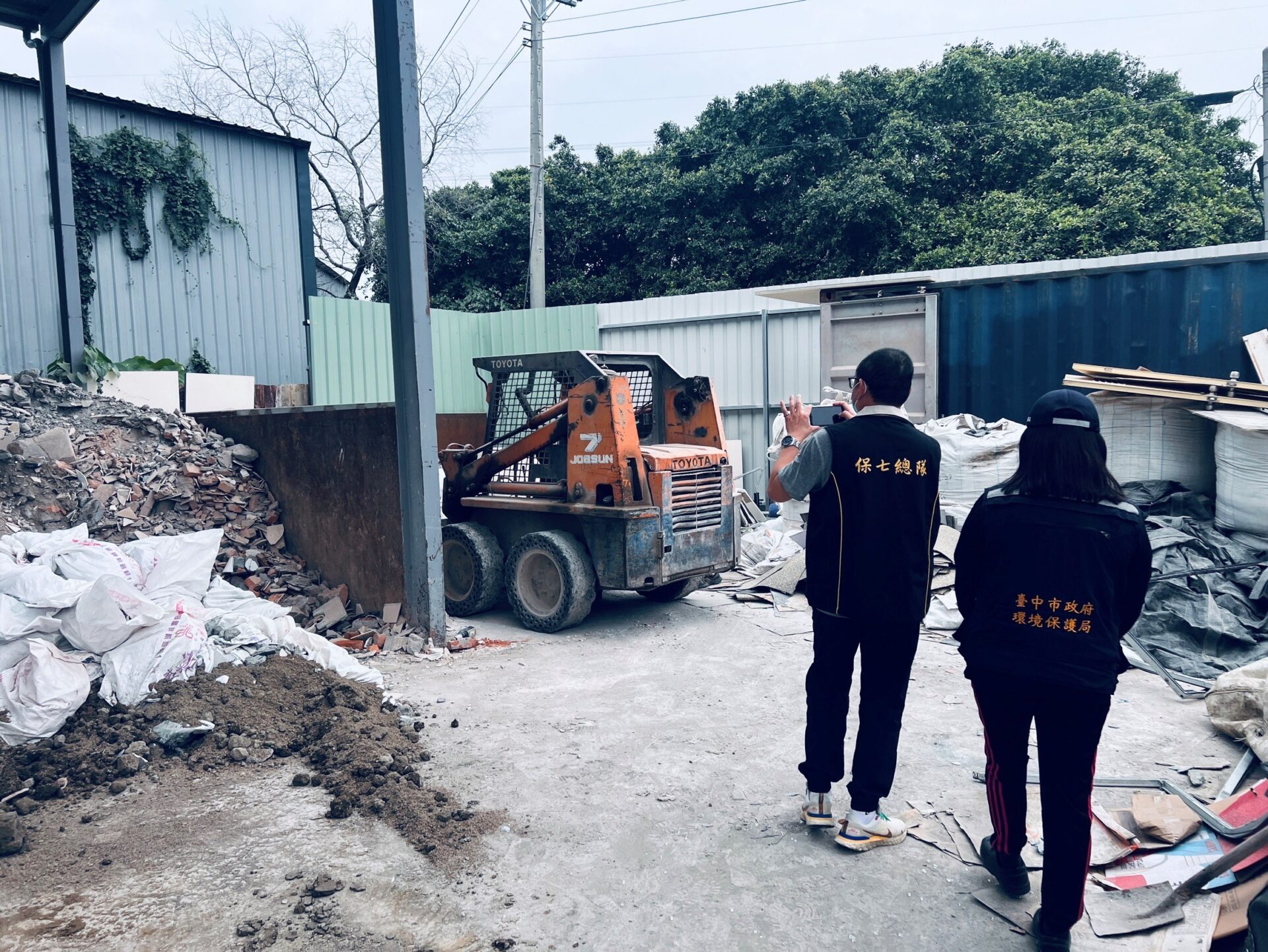 杜絕環保犯罪案件 中市環保局破獲非法清除處理業者