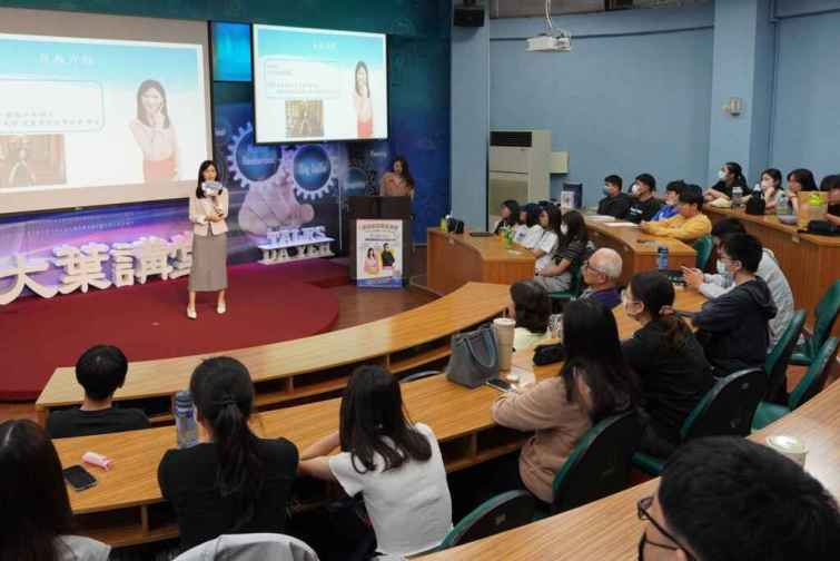 ▲大葉大學邀請中天主播分享，協助學生強化就業競爭力。（大葉大學提供）