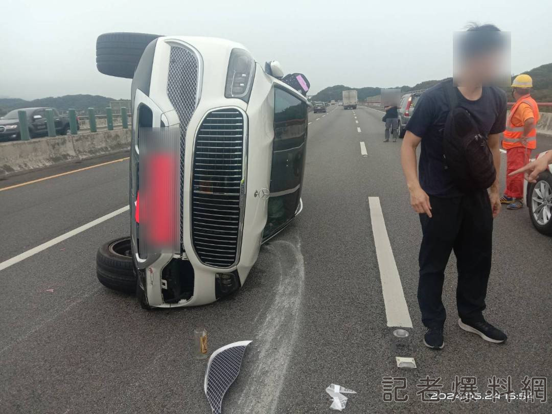 邁巴赫 翻覆 國道車禍