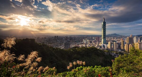 全球資金流動對臺灣和國際股市影響顯著。圖/unsplash.com