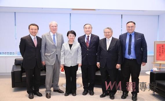 AIT美國在台協會前主席薄瑞光蒞府拜會 市長盧秀燕:歡迎每年來台必訪台中