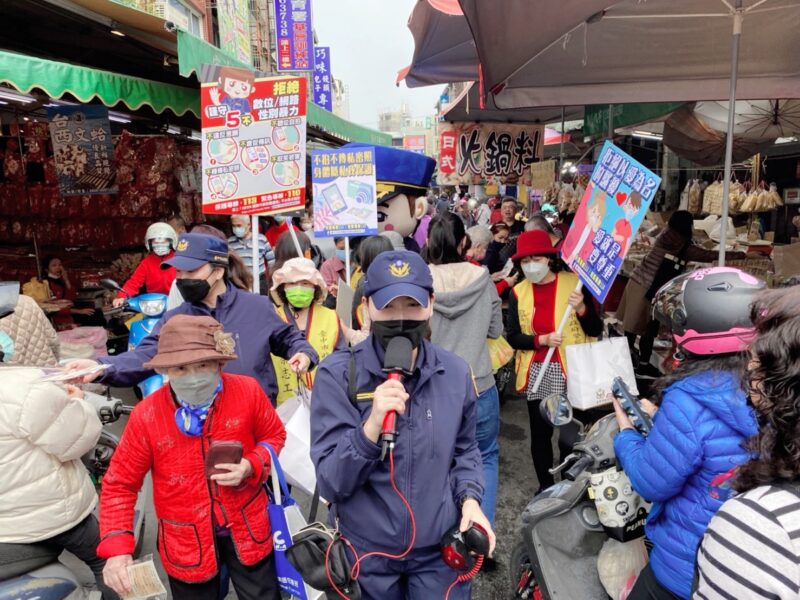 春節水湳市場宣導活動照片