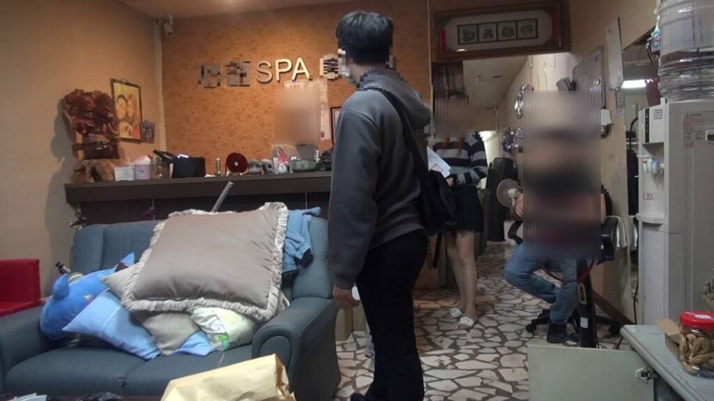 ▲圖說:警方查獲養生館掩護販毒,服務人員依販賣毒品所得抽成 (圖/台中市政府提供)