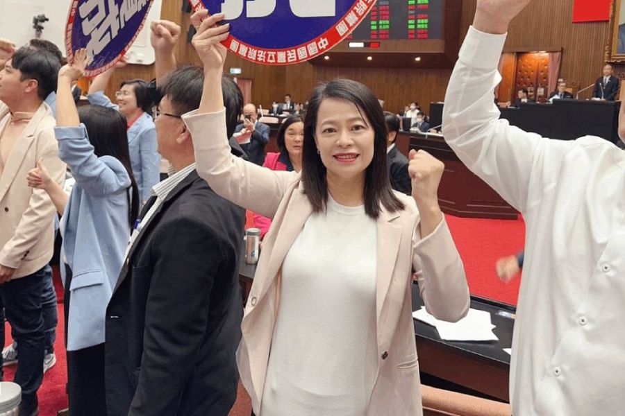 批賴清德午夜囈語 許宇甄轟:有失國家元首格局 217 照片來源:許宇甄臉書