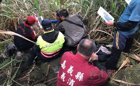 口湖男子阿里山公路邊坡墜崖歷經12天搜救 竹崎警消吊掛下切麻竹園發現遺體
