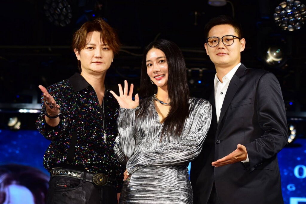 (左至右)阿沁、崔呈媛、晴空未來老闆Allen