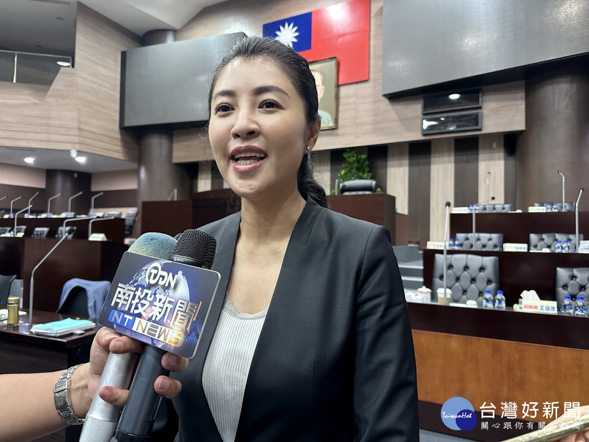 許淑華說各項數據會做自己精進的參考。（記者扶小萍攝）