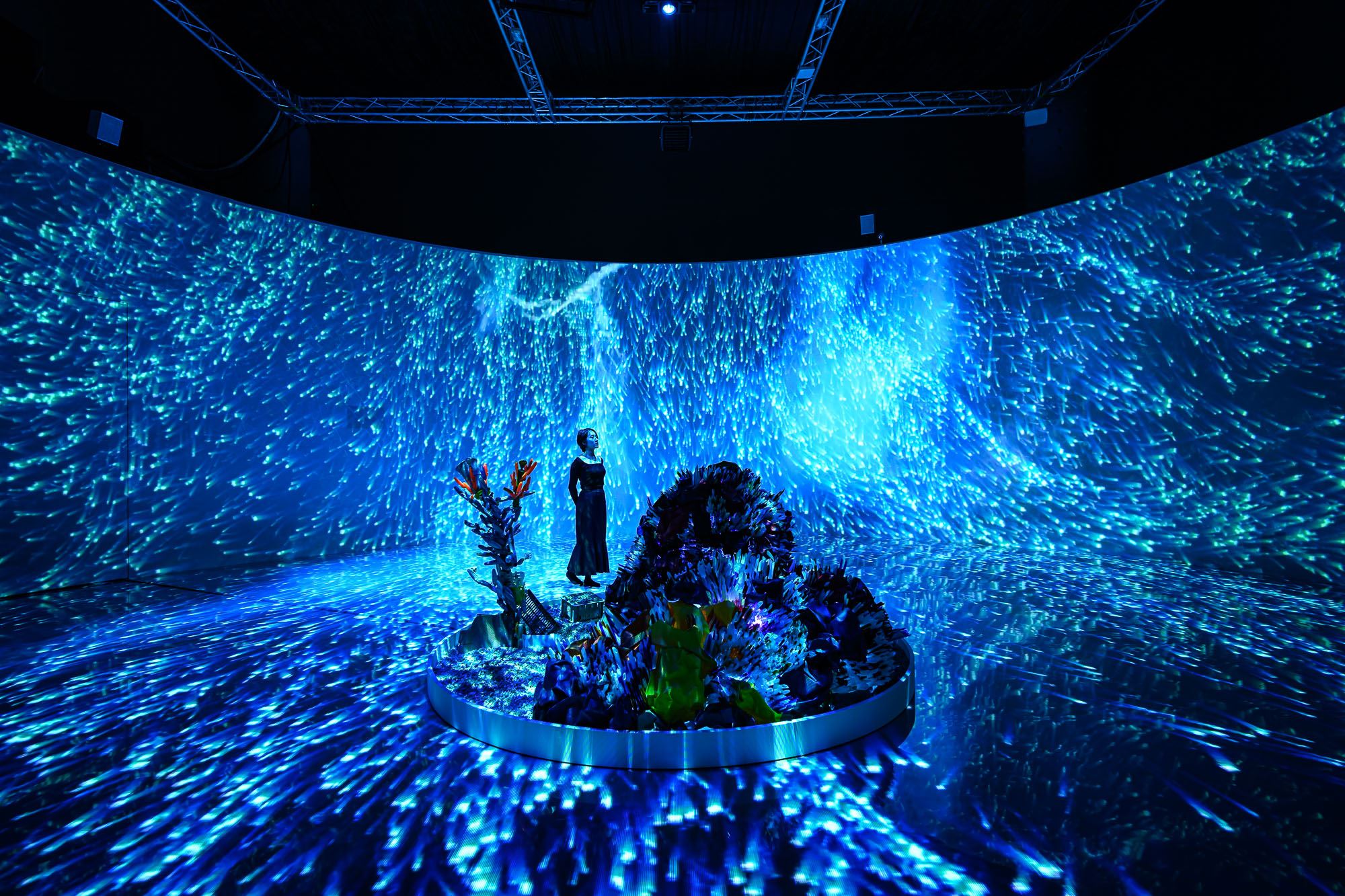 「海」展覽現場,國立臺灣美術館提供,攝影:ANPIS_FOTO_王世邦