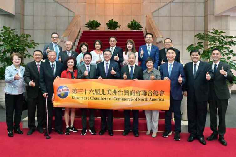 ▲行政院長卓榮泰接見北美洲臺灣商會聯合總會時表示，未來，政府為連結海內外力量，實現經濟日不落國願景。（新傳處提供）