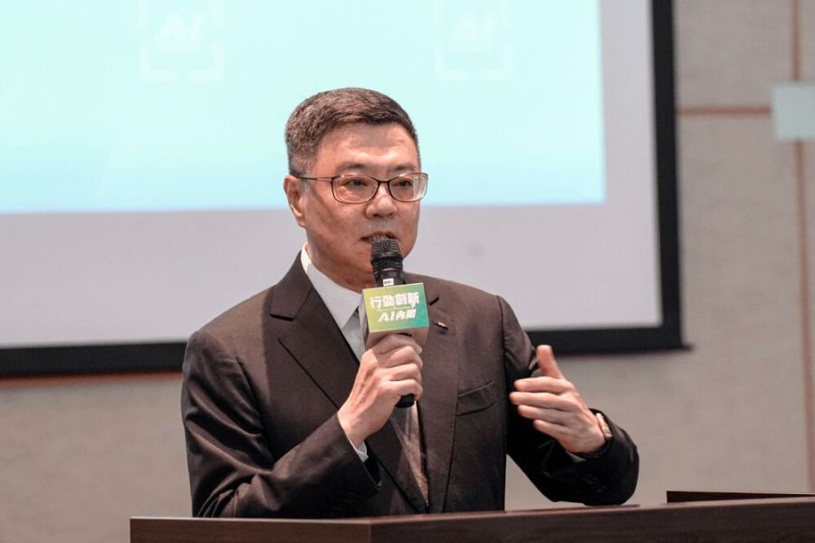 卓榮泰盼「明天群眾不用集結」 凌濤:民進黨內有不同聲音 247 照片來源:卓榮泰 臉書、凌濤臉書