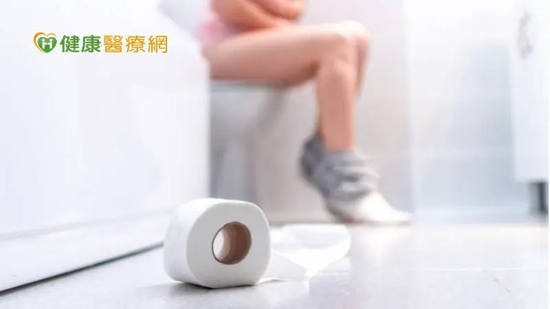 長期便祕恐致頭痛、肩痠,還可能變腸癌! 中醫師「這樣調理」促腸蠕動