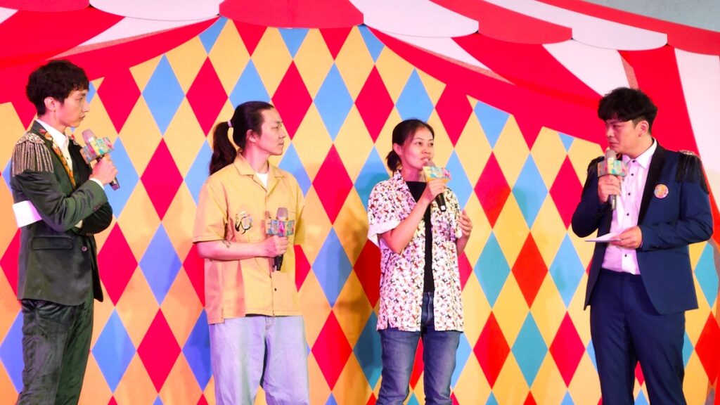 不想睡遊戲社《陽光隱身術》導演林欣怡、演員彭浩秦分享作品內容。(圖/陳惠玲攝影)