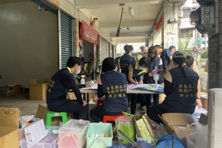屏檢跨單位查獲6噸動物用偽禁劣藥 起訴葉嫌3人 242 屏檢跨單位查獲6噸動物用偽禁劣藥 起訴葉嫌3人 241